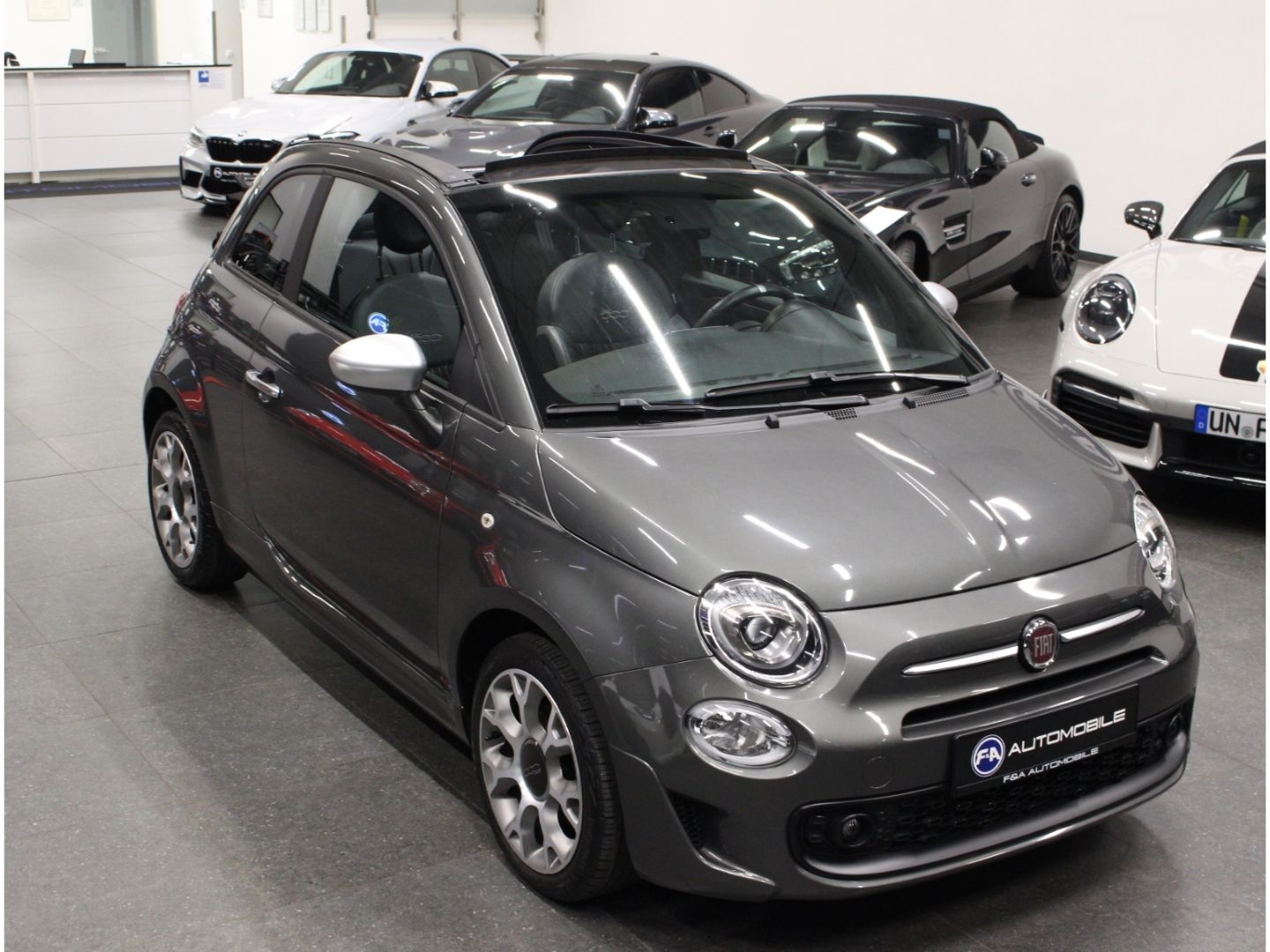 Fahrzeugabbildung Fiat 500 RockStar 1.0 Mild Hybrid EU6d *Sport Paket