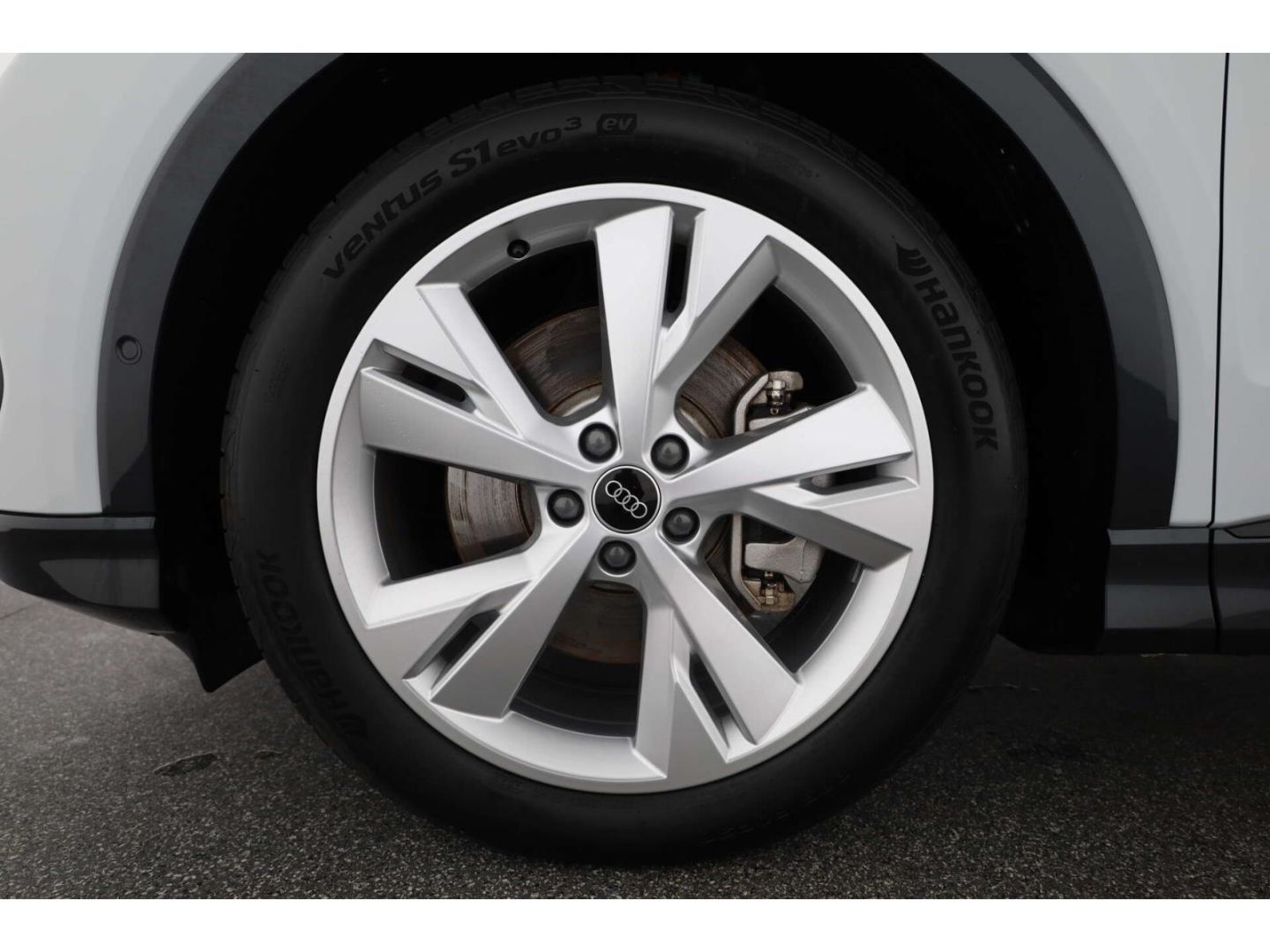 Audi Q4 e-tron - Bild 8
