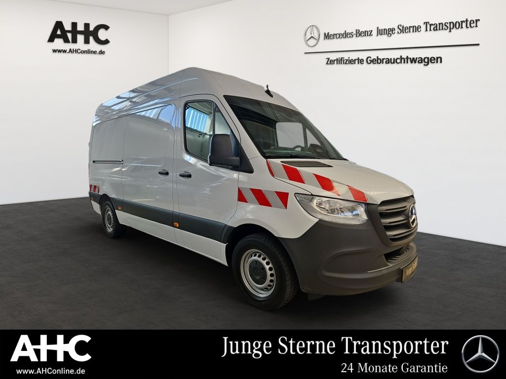 Fahrzeugabbildung Mercedes-Benz Sprinter 317 Kasten PRO L2H2 3,5tAHK STHZ Regale