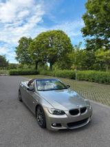 BMW Bmw 325i Cabrio E93 - BMW 325 in Stuttgart