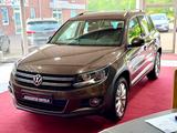 Volkswagen Tiguan 1.4 Sport & Style BMT/ 1.Hand/AHK - Volkswagen Tiguan: Braun
