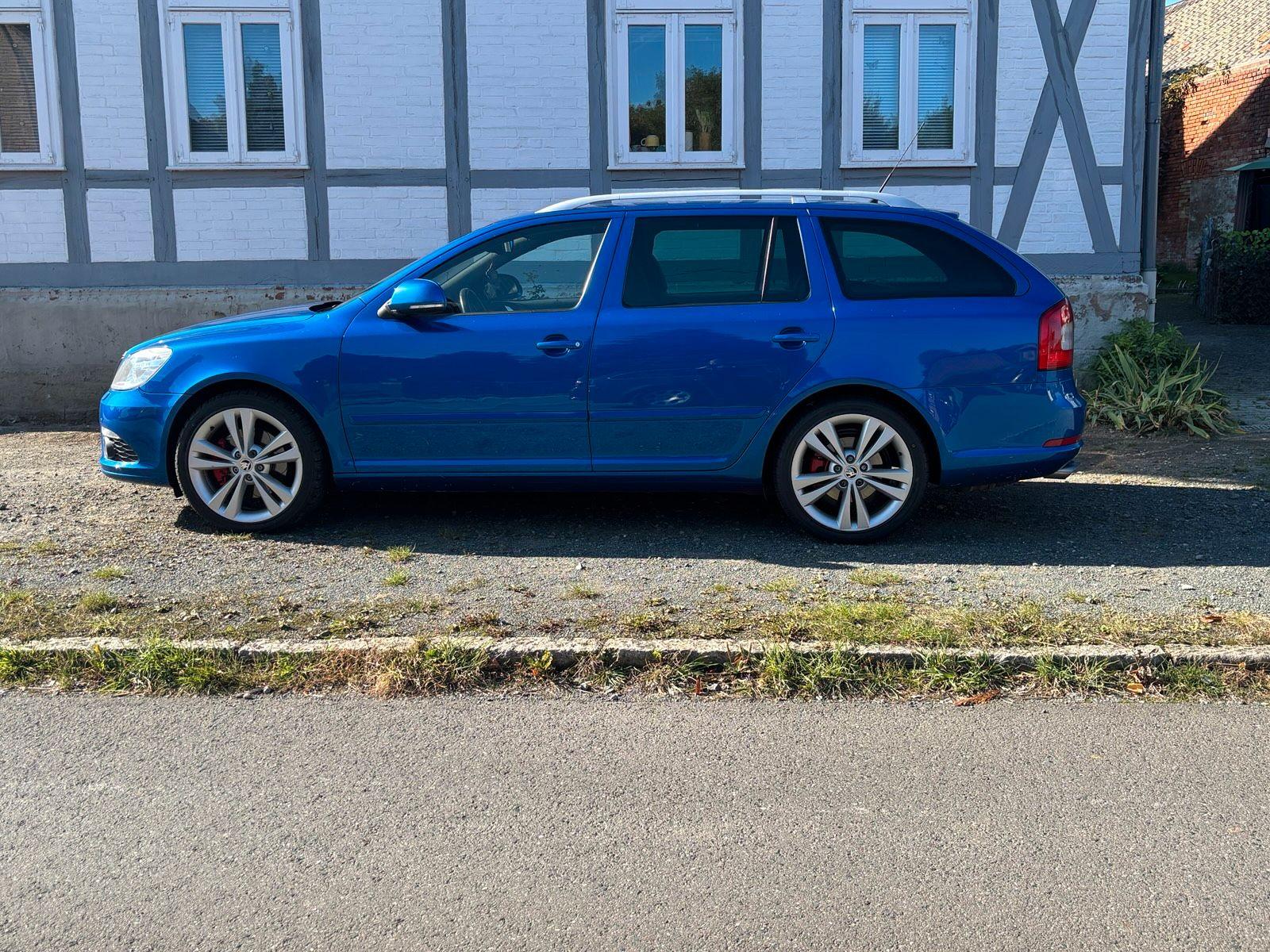 Skoda Octavia 2009 — engine 170 HP (125kW)