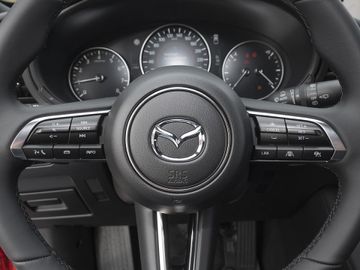 Mazda 3 Exclusive-Line DASO DESI, 360°BoseMatrix-LED
