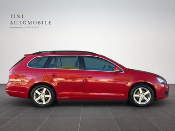 Volkswagen Golf - 6