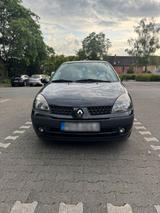 Renault Tüv Neu Clio 2 1.2 motor - Renault Clio aus 2003: 1.2