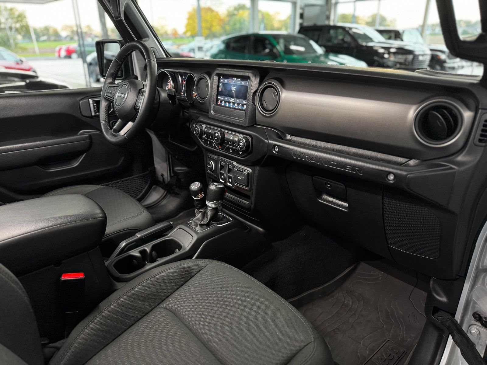 Fahrzeugabbildung Jeep Wrangler WILLYS 2.0 T-GDI 4x4 AHK GARANTIE*