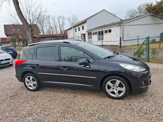 Peugeot 207 SW Premium Pano.Leder.Klimaautomatik.