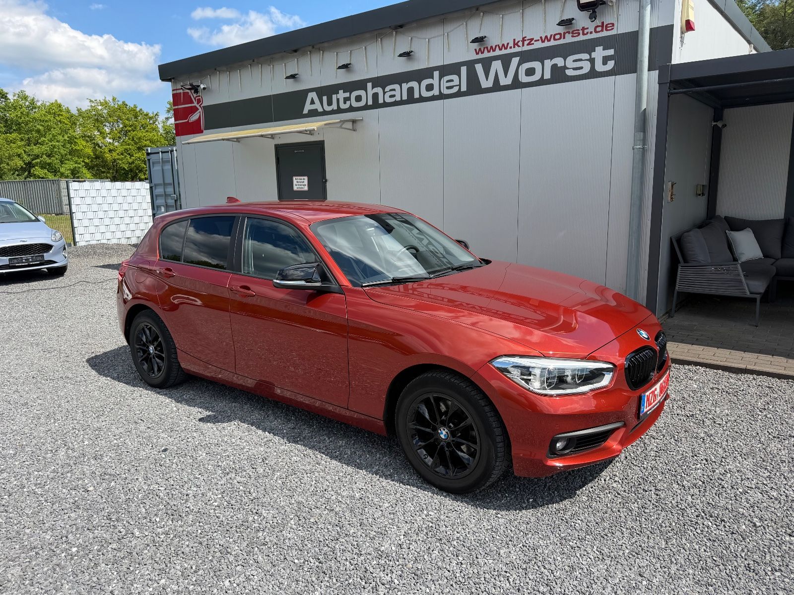 BMW 120i Automatik-Reifen-Bremsen-Neu-Unfallfrei