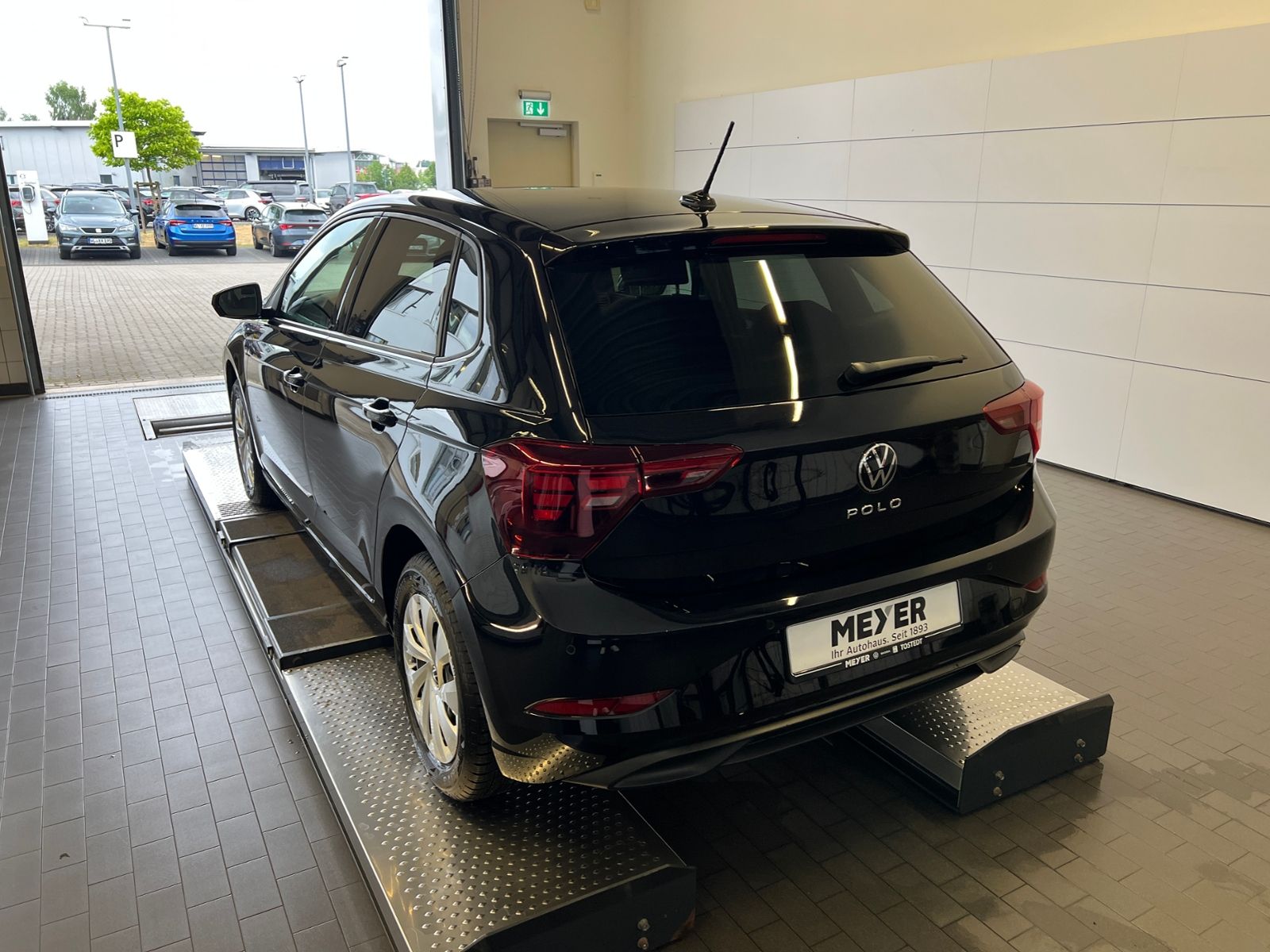Fahrzeugabbildung Volkswagen Polo Life 1.0 *LED, Climatronic, Sitzhzg., AppCo