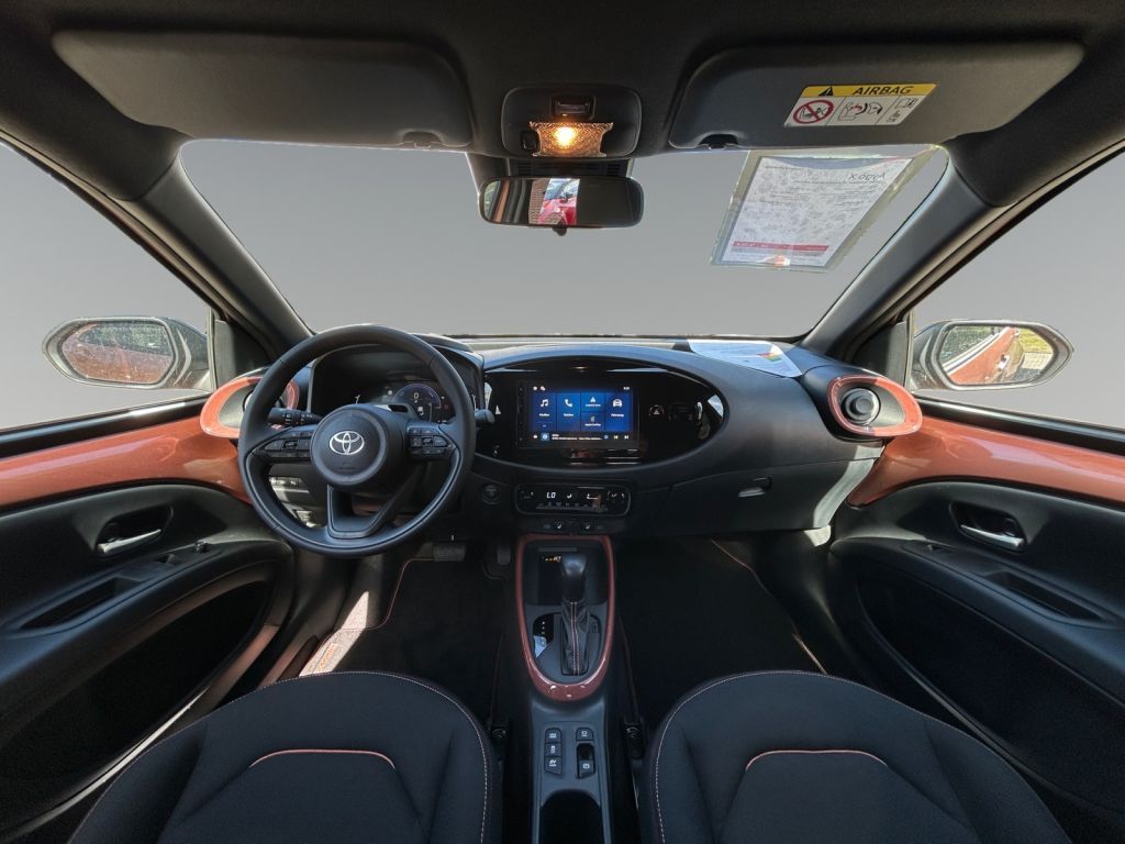 TOYOTA Aygo X 1,5 Hybrid Teamplayer (AB7) TOYOTA Aygo X 1,5 Hybrid Teamplayer (AB7)