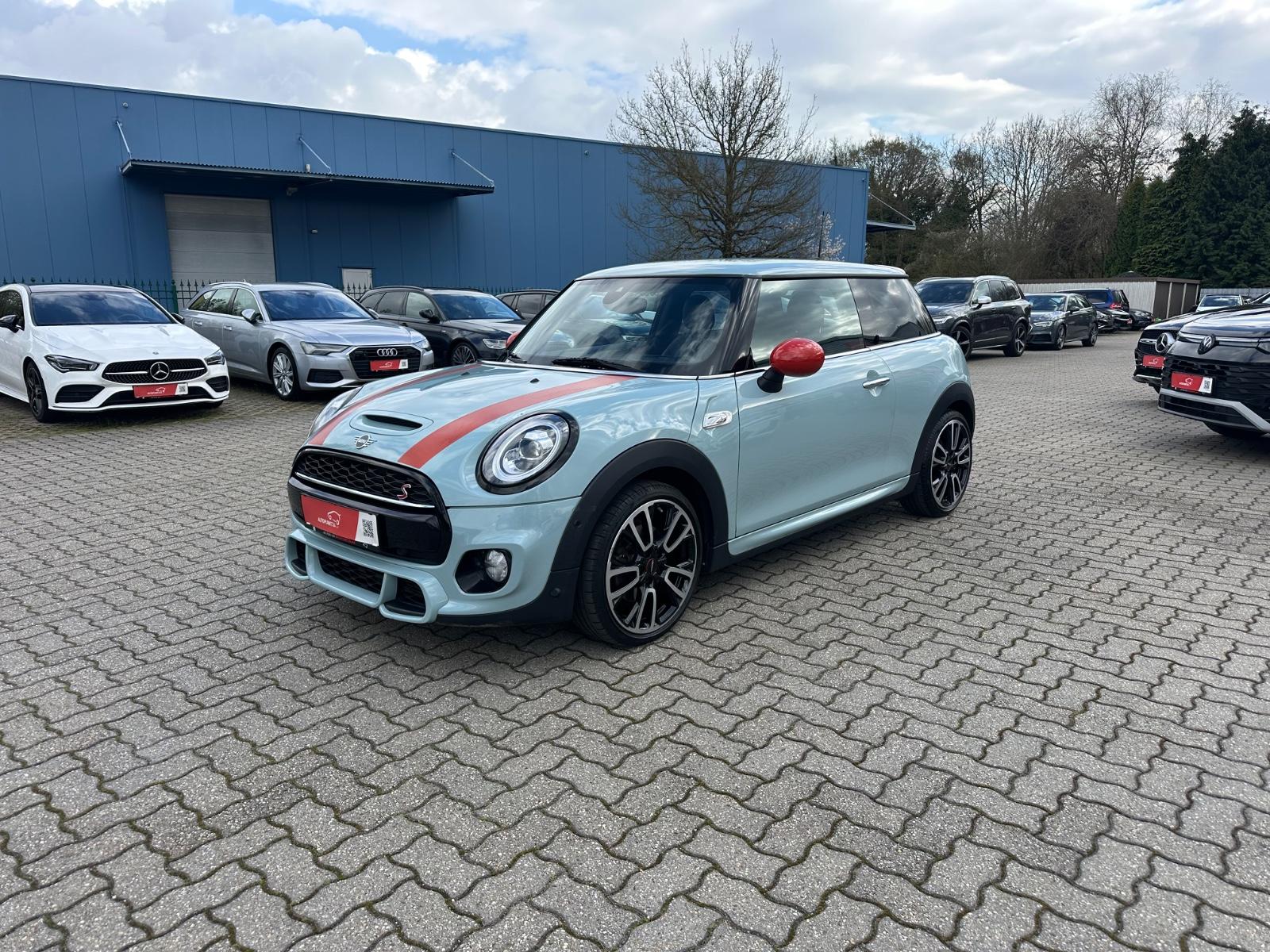 MINI DELANEY EDITION 130 of 350 Key HUD Kam ACC Leder