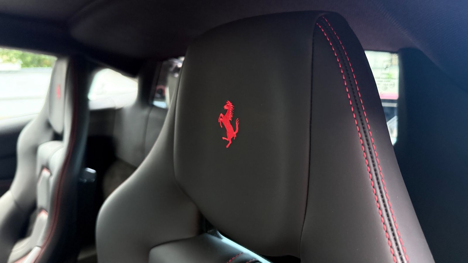 Fahrzeugabbildung Ferrari 488 GTB*Dt.Auto*LED Lenkrad*Lift*Racing Seats