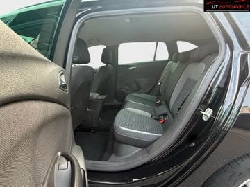 Opel Astra - 12