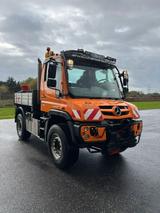 Unimog U430 inkl. Salzstreuer - Unimog Salzstreuer