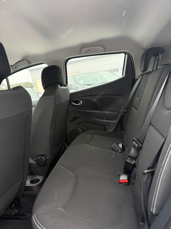 Renault Clio - Bild 18