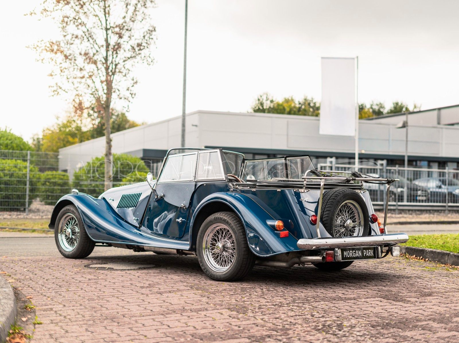 Fahrzeugabbildung Morgan Plus 4 - 4 Sitzer