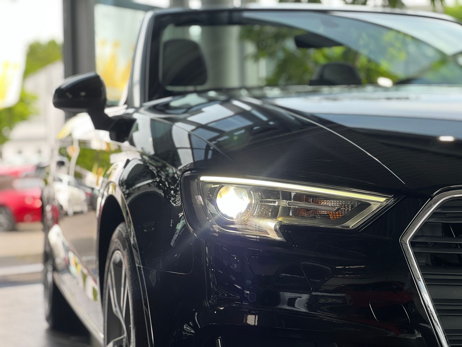 Fahrzeugabbildung Audi A3 Cabriolet  design 35 TFSI S tronic NAVI GRA S