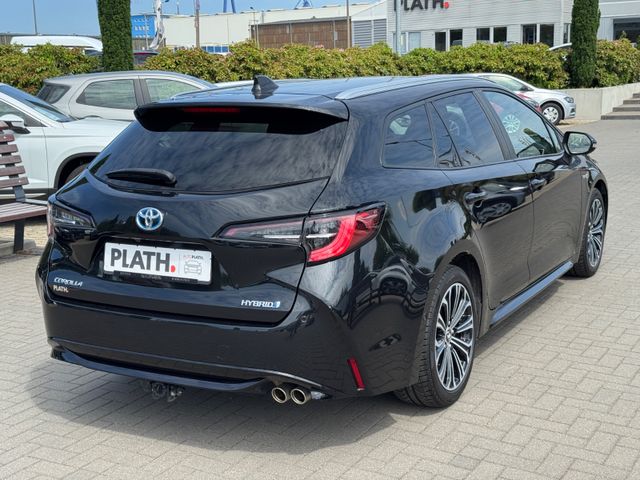 Toyota Corolla  Touring Sports Hybrid Club