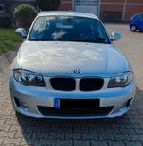 BMW 120i Coupé - Rep. Karosserieschaden - BMW 120 mit Benzin-Antrieb: Coupe, Schaltgetriebe