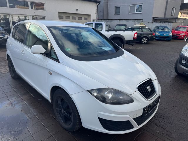 Seat Altea "123759KM"Zahnriemen bei 93716KM gemacht"