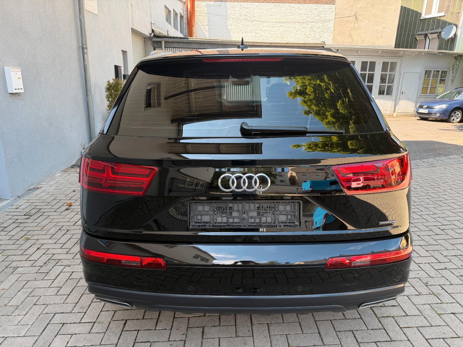 Audi Q7 3.0 TDI quattro 7 Sitzer LED Navi Leder Luft
