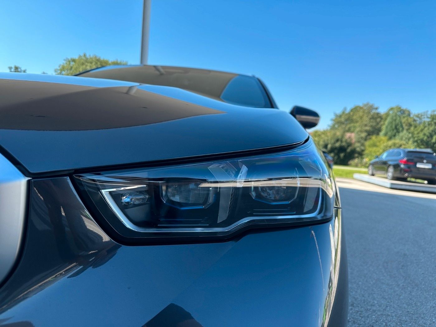 BMW 540d xDrive Touring M-Sport xDrive KAM 360 LED imagem 3