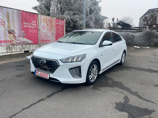 Hyundai IONIQ Ioniq Premium Plug-In Hybrid Acc Kamera