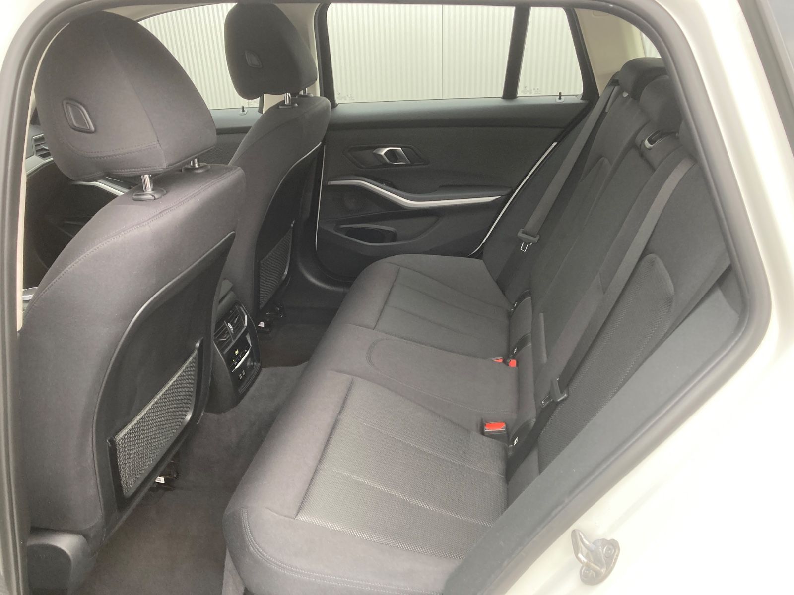 BMW 320d Touring *PDC*LED*Sitzheizung* foto 9