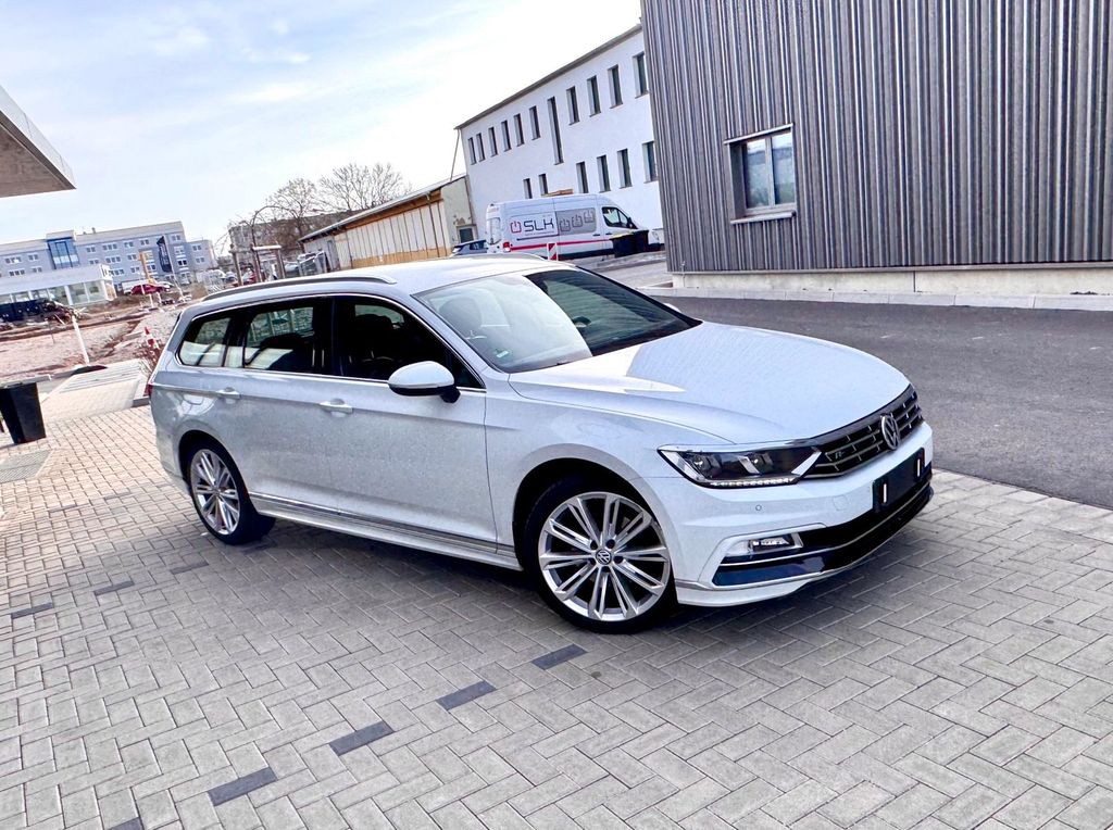 Image of Volkswagen Passat