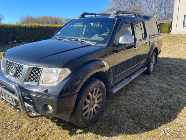 Nissan Navara Pickup Double Cab LE 4X4