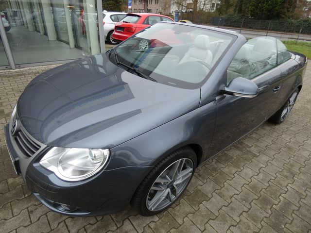 Volkswagen Eos 2.0*PANORAMA-/ESD*LEDER*PDC*SHZ*KLIMA*ALU