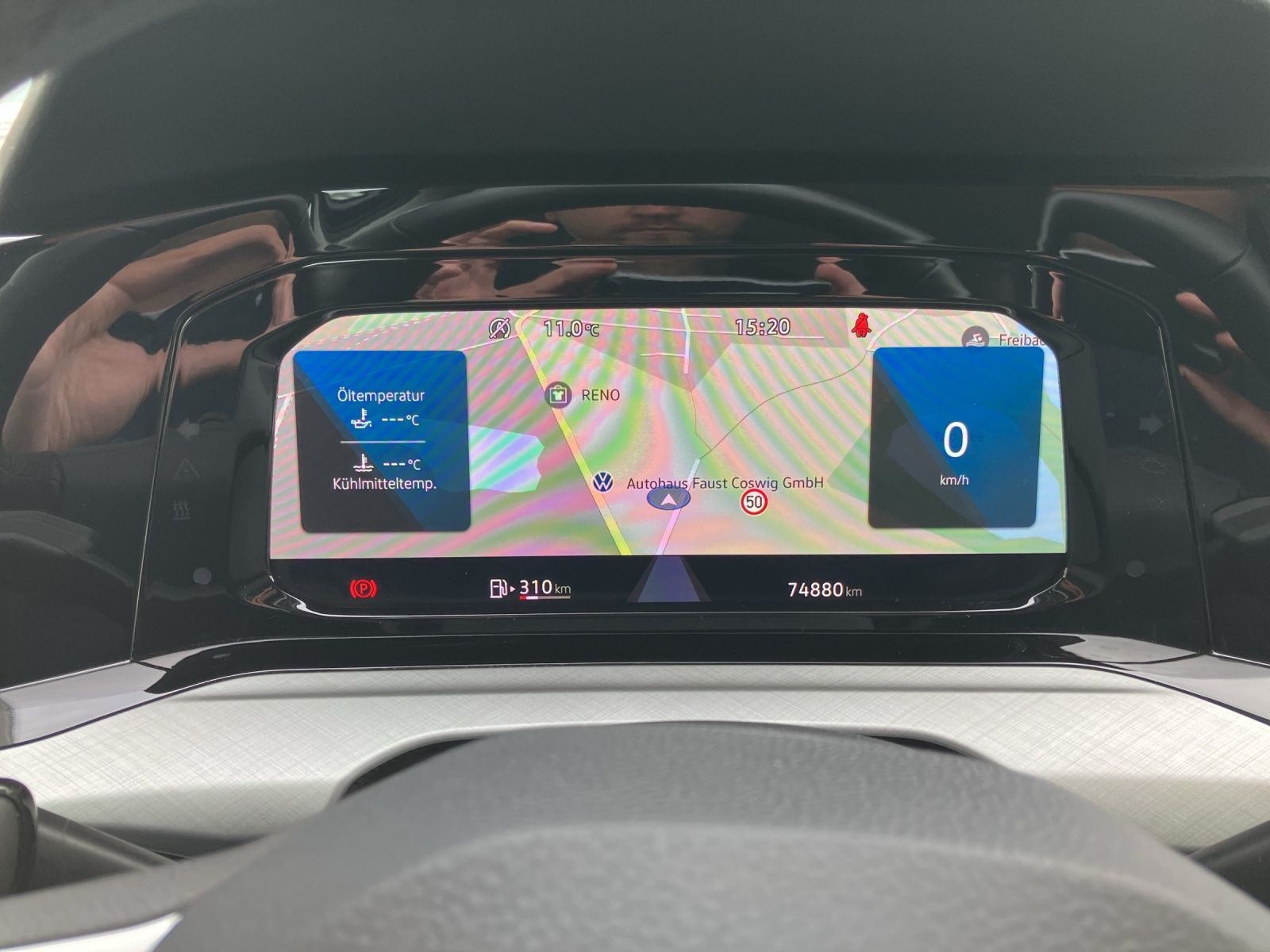 Fahrzeugabbildung Volkswagen Golf VIII Variant Life TDI LED Navi ACC AHK SHZ