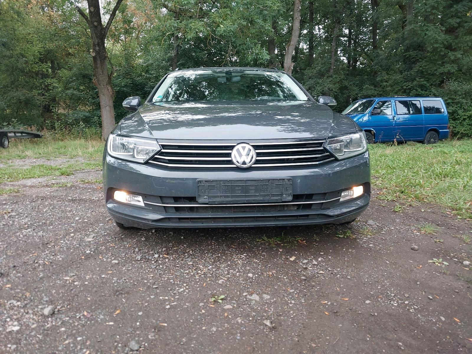 Volkswagen Passat 2015 — engine 150 HP (110kW)