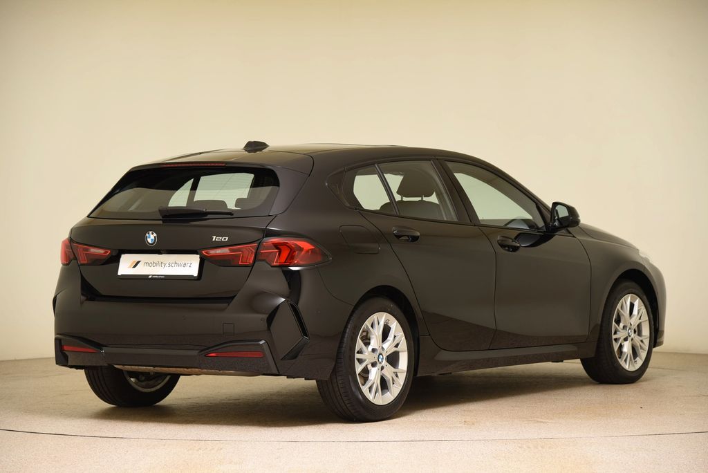 BMW 120