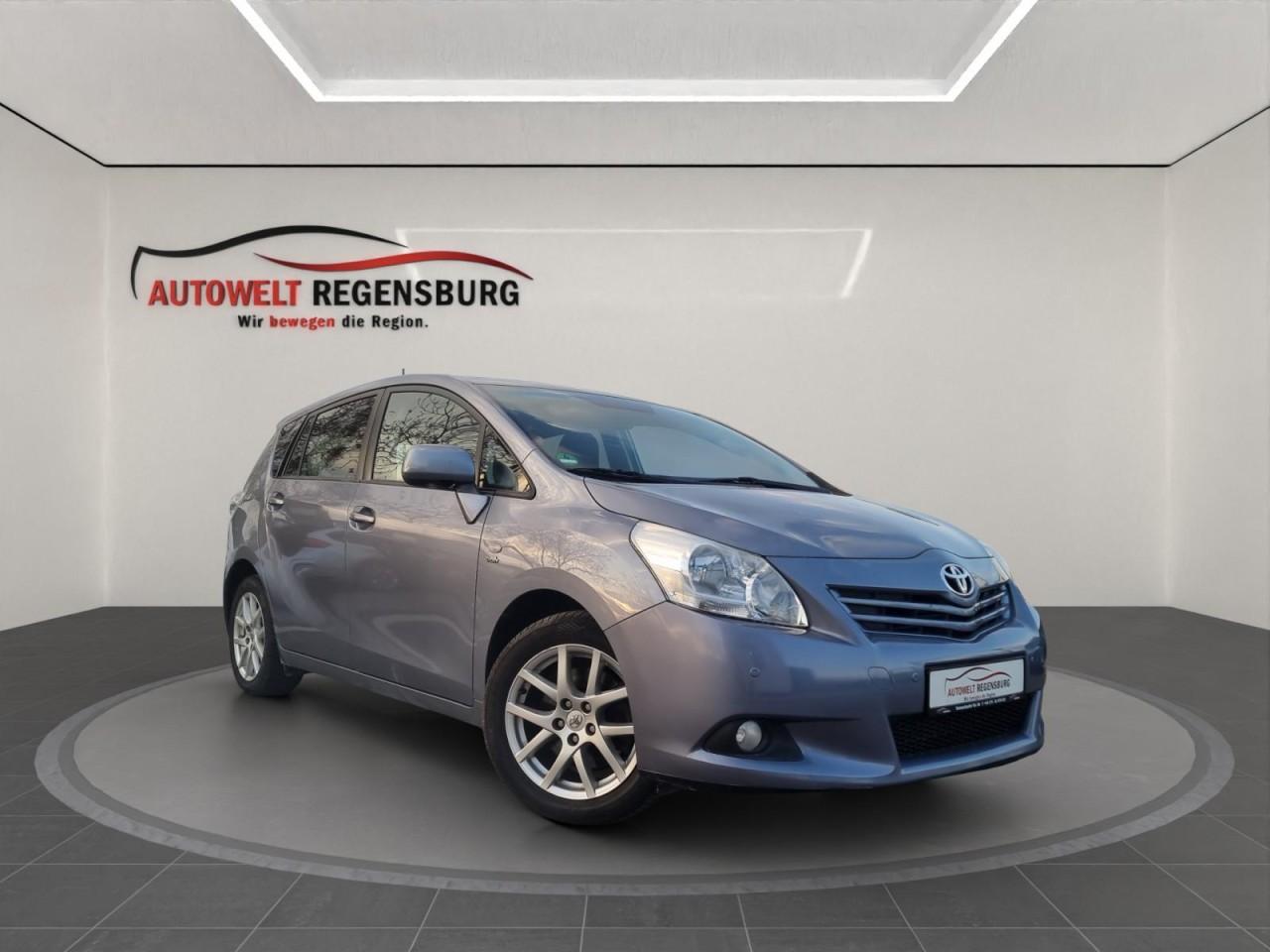 Toyota Verso Travel Klima Navi Rückfahrkamera