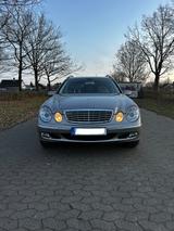 Mercedes-Benz E 200 KOMPRESSOR T ELEGANCE Elegance - Mercedes-Benz E 200: Elegance Kompressor