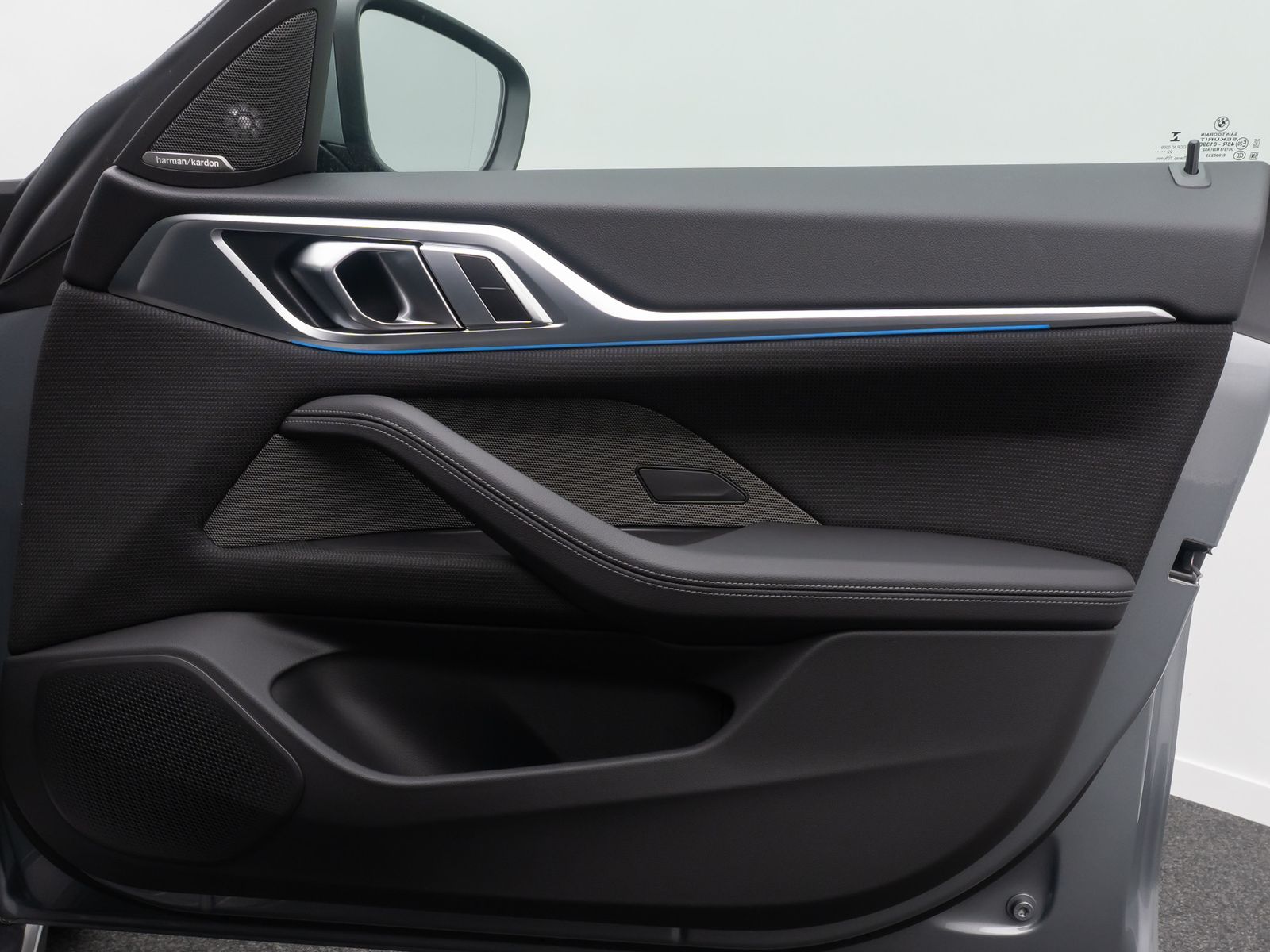 Fahrzeugabbildung BMW i4 eD40 Gran Coupé Kamera HUD DAB H/K Komfort