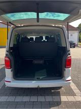 Volkswagen T6 Caravelle - Volkswagen T6 Caravelle mit Diesel-Antrieb: Automatik