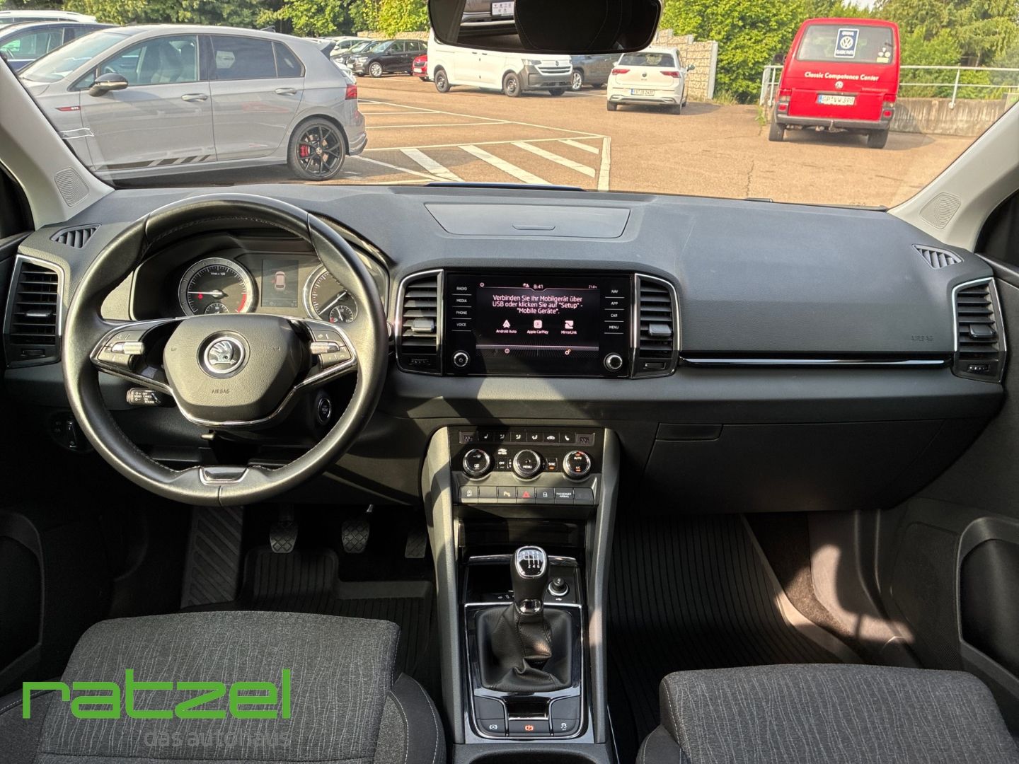Fahrzeugabbildung SKODA Karoq Style 2.0 TDI ACC DAB Kamera Winterräder K