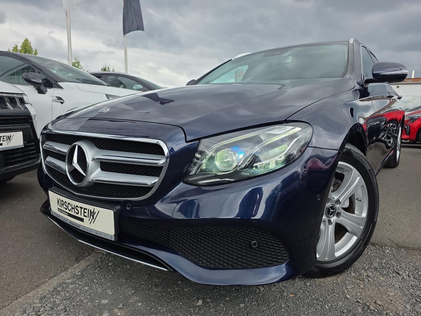 Mercedes-Benz E 220 d T Avantgarde Multibeam Navi Kamera Park