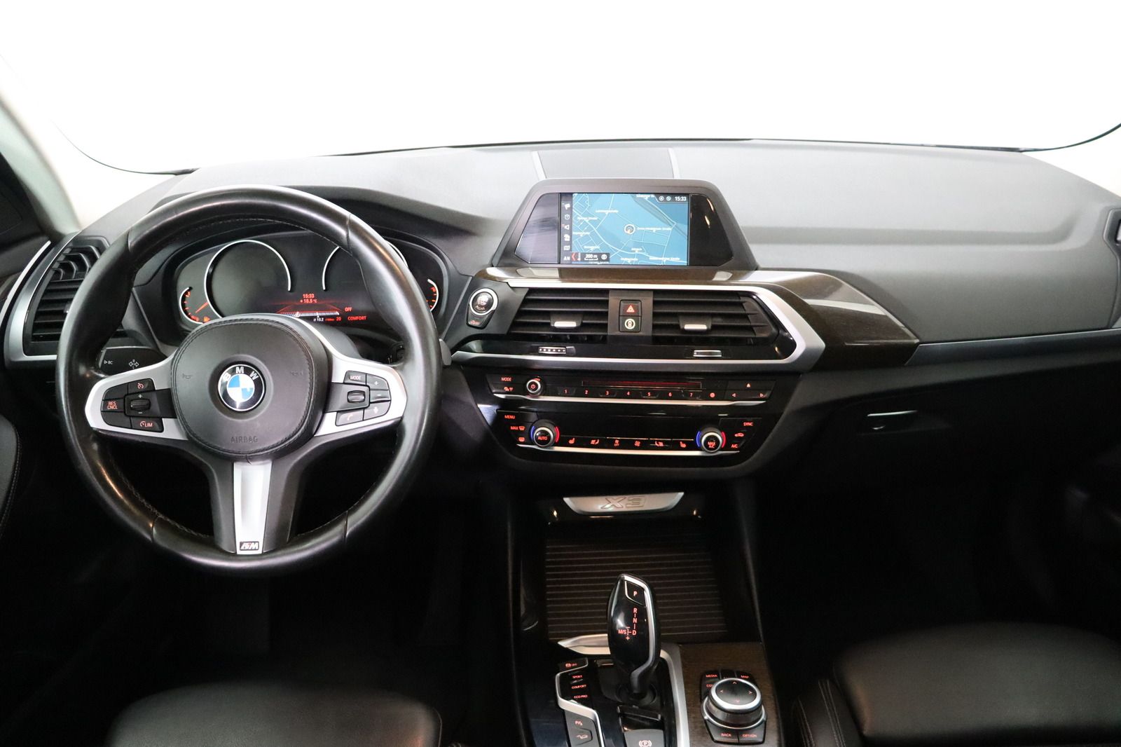 Fahrzeugabbildung BMW X3 xDrive20i M Sport LED * Sitzhzg. * PDC