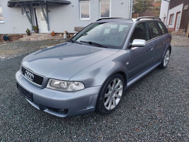 Audi RS4 2.7 quattro