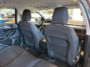 MYAUTOCENTER – Gebraucht- und Jahreswagen mit Werkstattservice in Pfaffenhofen Ford Focus 1,5 EcoBoost Titanium