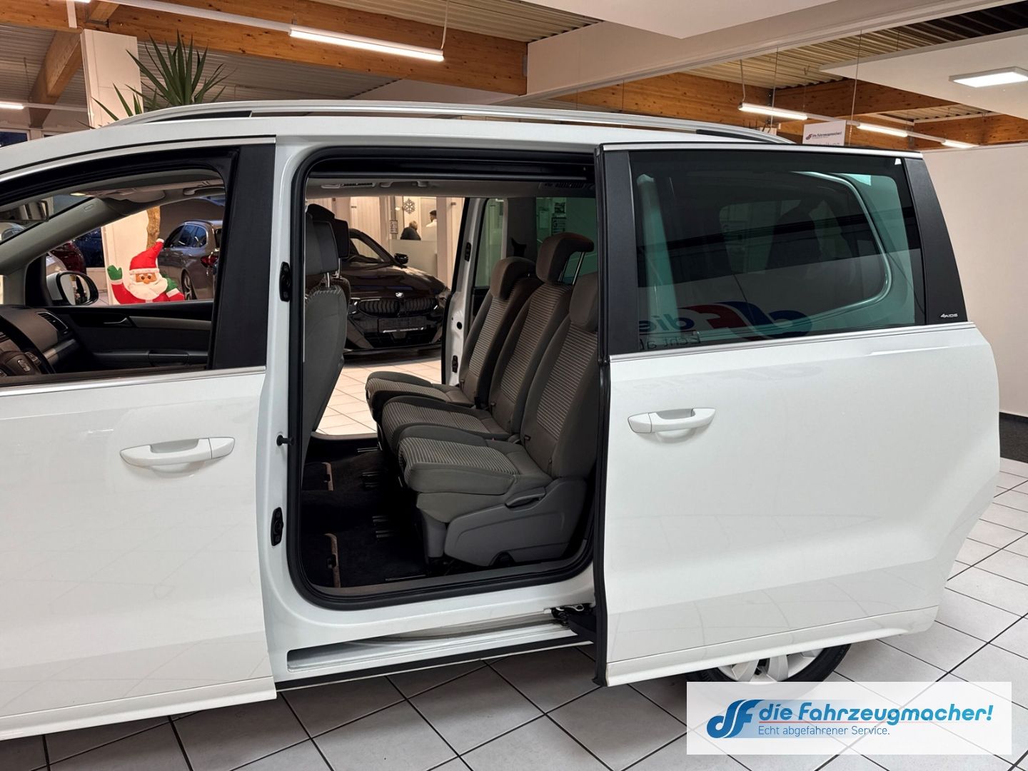 Fahrzeugabbildung SEAT Alhambra 4Kids Klimaautom Rückfahrkam. Temp PDC