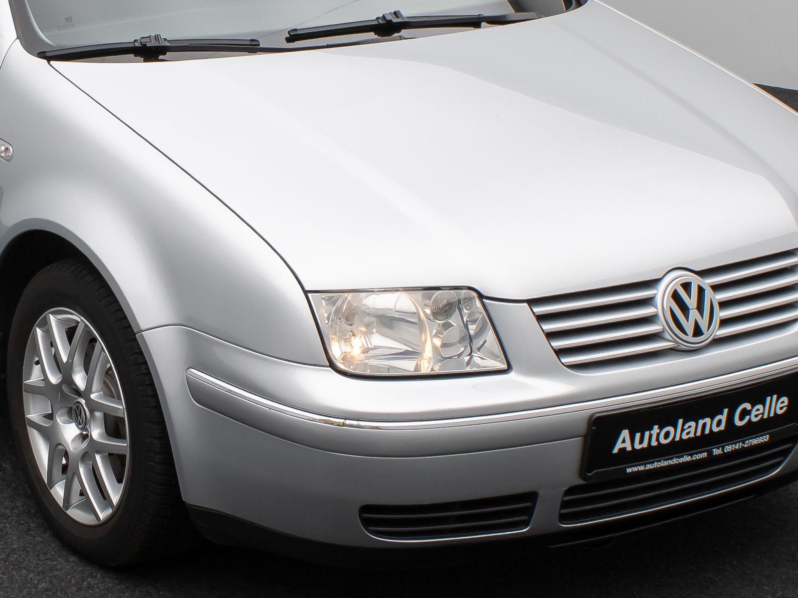 Fahrzeugabbildung Volkswagen Bora 1.6 Automat Special Lim. Klimaautomatik AHK