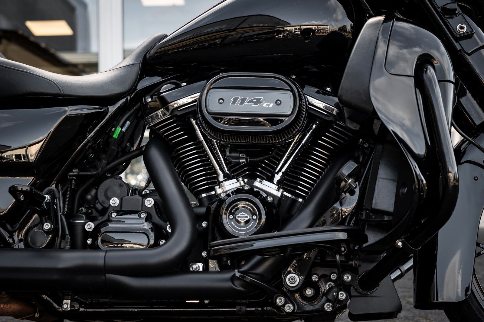 Fahrzeugabbildung Harley-Davidson STREET GLIDE SPECIAL 114 KESSTECH - LAST EDITION