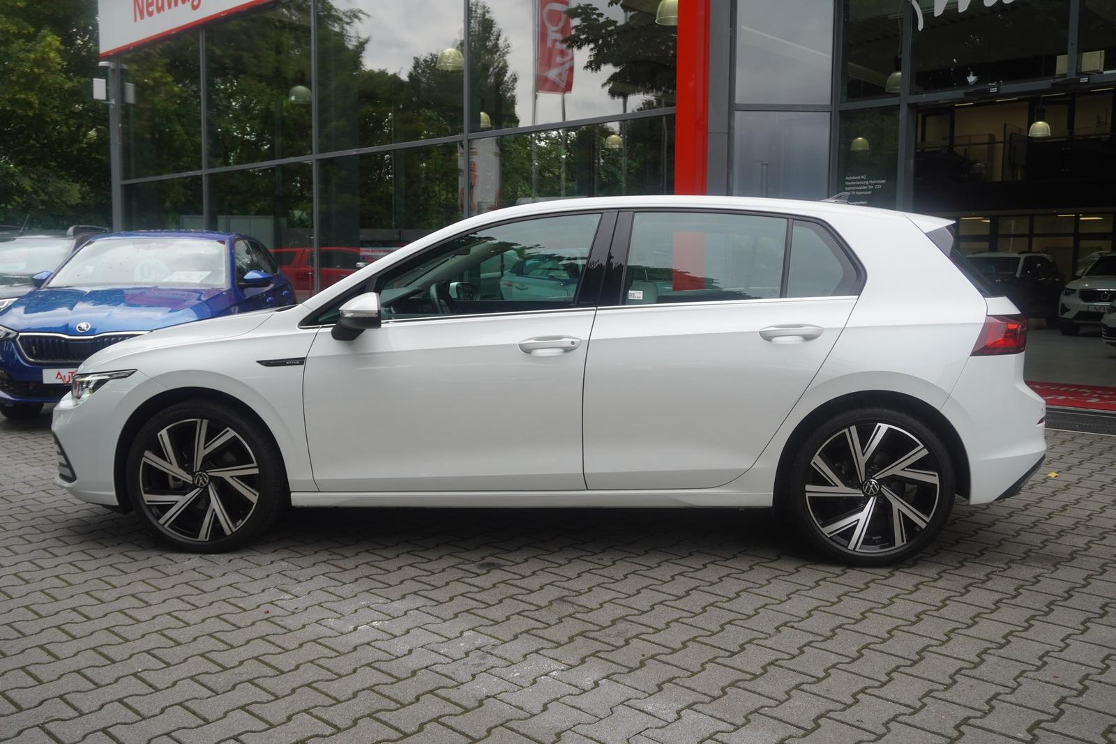 Volkswagen Golf VIII Style eTSI DSG LED Navi ACC Alcantara, миниатюра 9