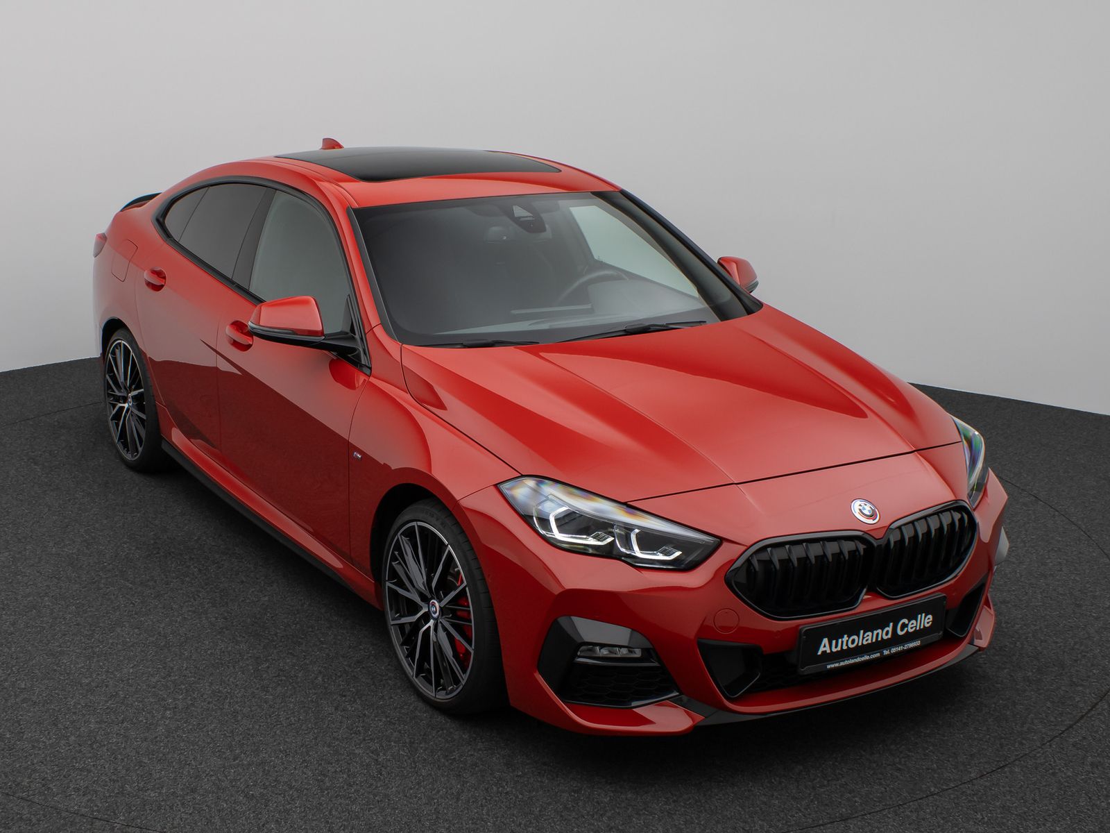 Fahrzeugabbildung BMW 220i Gran Coupé xDr M Sport Panorama Kamera H/K