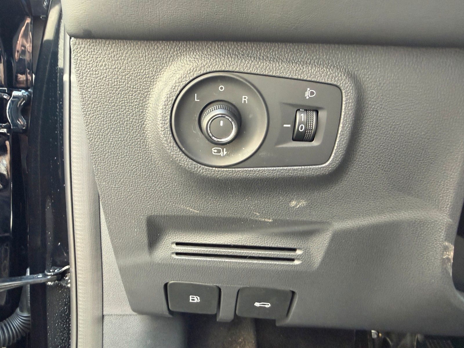 Fahrzeugabbildung MG ZS Luxury Leder+360°Kamera+LED+Carplay+DAB+TOTW