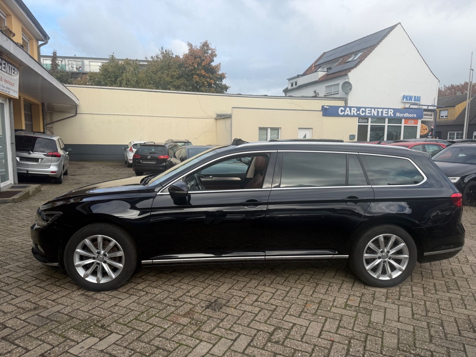 Volkswagen Passat Highline MASSAGE LEDER XENON PANO foto 2